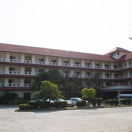 A.P.Garden Hotel Kalaszin Kültér fotó