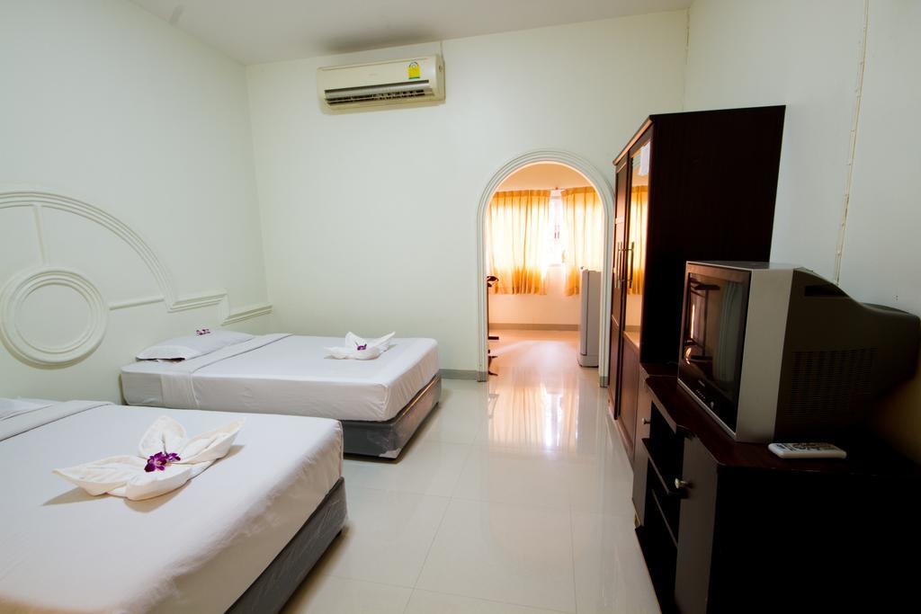 A.P.Garden Hotel Kalaszin Kültér fotó